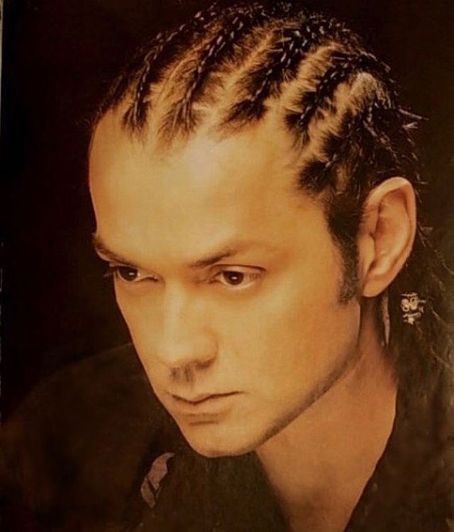 simran on Twitter: &quot;these are some of the most cursed images i&#39;ve ever laid eyes on and i feel like everyone should experience it… &quot;