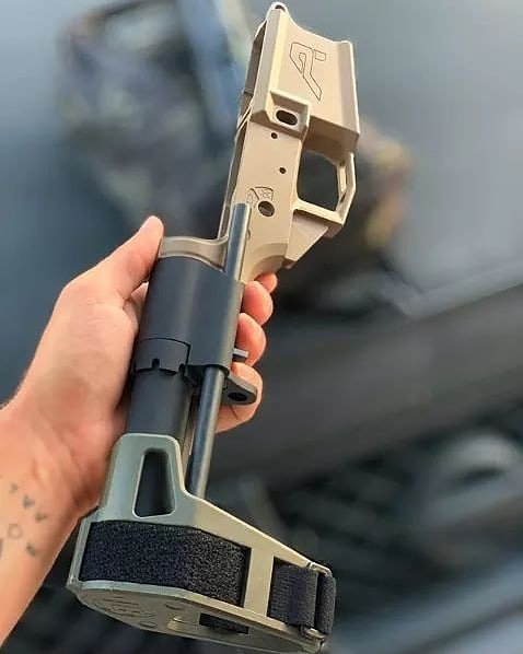 AZWS's tweet photo. @sb_tactical 👈 Follow our #badass #industrypartners👊🔫
• • • • •
The ultimate blank canvass. What parts would you add? 📷 @pixelsandpews
@aero_precision
#stngrusa
#headontactical
#sbpdw #sbtactical #braceyourself #FDE #AZWS
https://t.co/VvyM95JIJp https://t.co/zPXKctWiSP