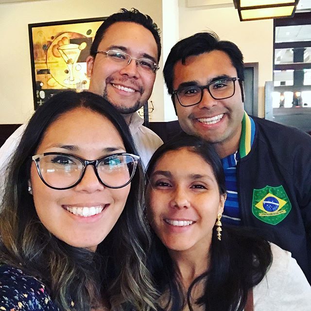 Los hermanos Alvarado ❤️❤️❤️❤️
#WeAreFamily #siblings #siblingselfie