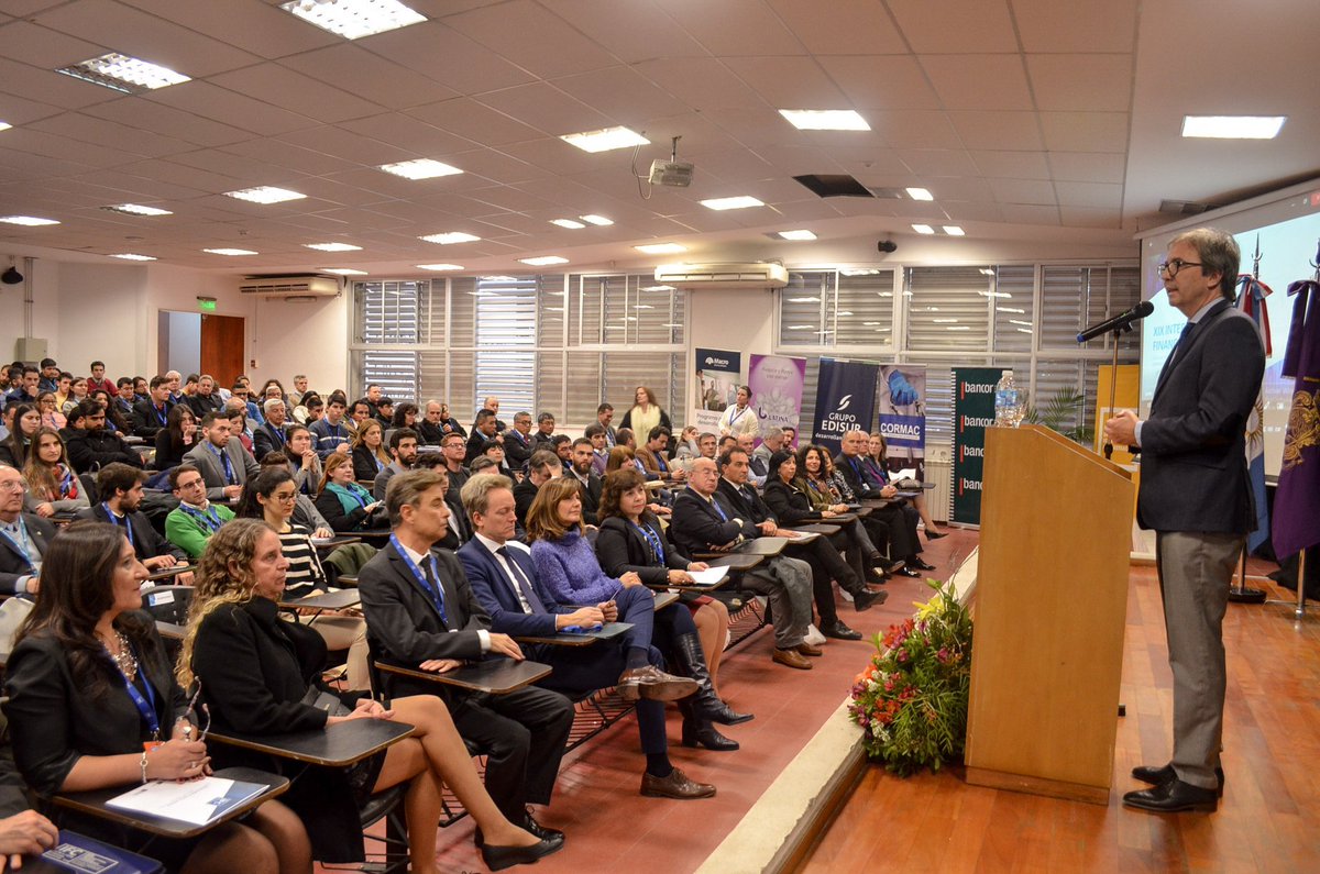 Leticia_Tolosa's tweet photo. Se desarrolló en Córdoba el @IFC2019Arg con la Organizacion conjunta  @EconomicasUNC y @FACEAUCC ,@ICDA_UCC . Excelente participación de investigadores y Académicos de Latinoamericano. https://t.co/XmcmG8EaYK