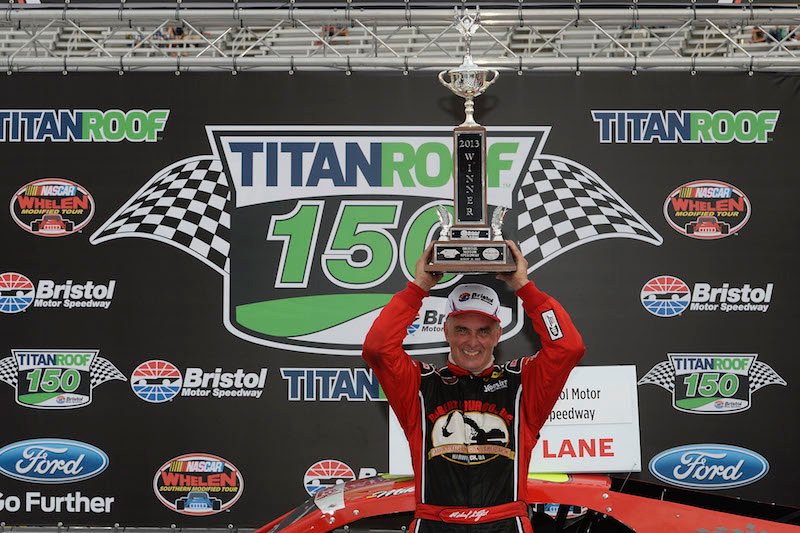 RaceDayCT's tweet photo. Nine-Time NASCAR Champion, Modified Racing Legend Mike Stefanik Killed In Plane Crash https://t.co/rVogm0eHU1 https://t.co/znwNEiiHdg