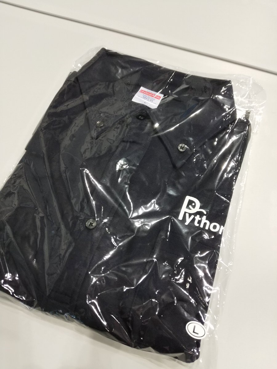 psnzbss's tweet image. ﾜﾀｼﾁｮｯﾄﾊﾟｲｿﾝﾃﾞｷﾙ
早速当てた！
 #PyConJP #PythonED