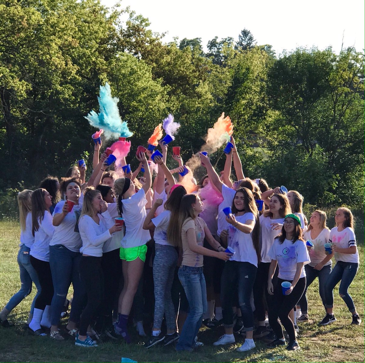 _OlivetOzone's tweet photo. Some more info about the color “run” theme this week!! We will meet at the old football field parking lot at 6:15 to throw the powder. (Also there is no running involved in the color “run” theme, we just throw the powder like they do in the color run😄) https://t.co/IDRvAGaSEy