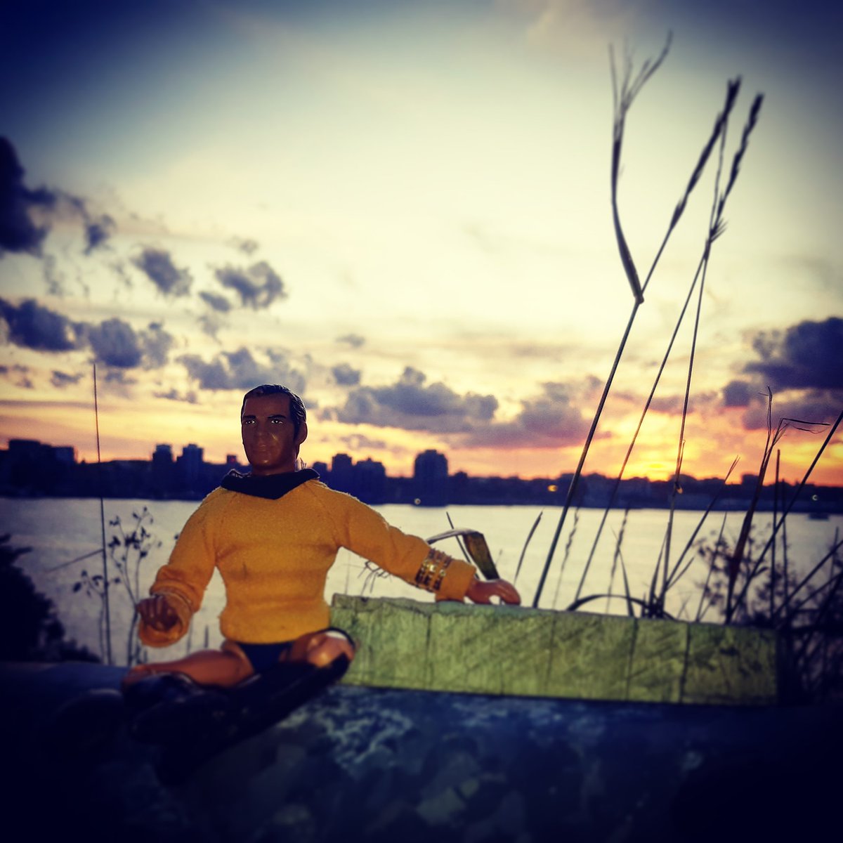 KirkPantless's tweet photo. I'm Majestic. See you in awhile #Halifax #StarTrek #StarTrekPicard #Canada #captainkirk #greatestgen https://t.co/3u2KorruaQ