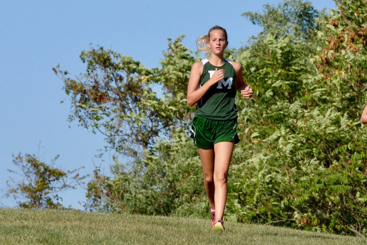 BalioCoz's tweet photo. Bella = Tall, talented, and tenacious! She gives it her all and we love watching her grow into herself on the soccer fields and XC courses. #GoBean! @gottarun77 @mikayla_balio https://t.co/FdOTdsFJem