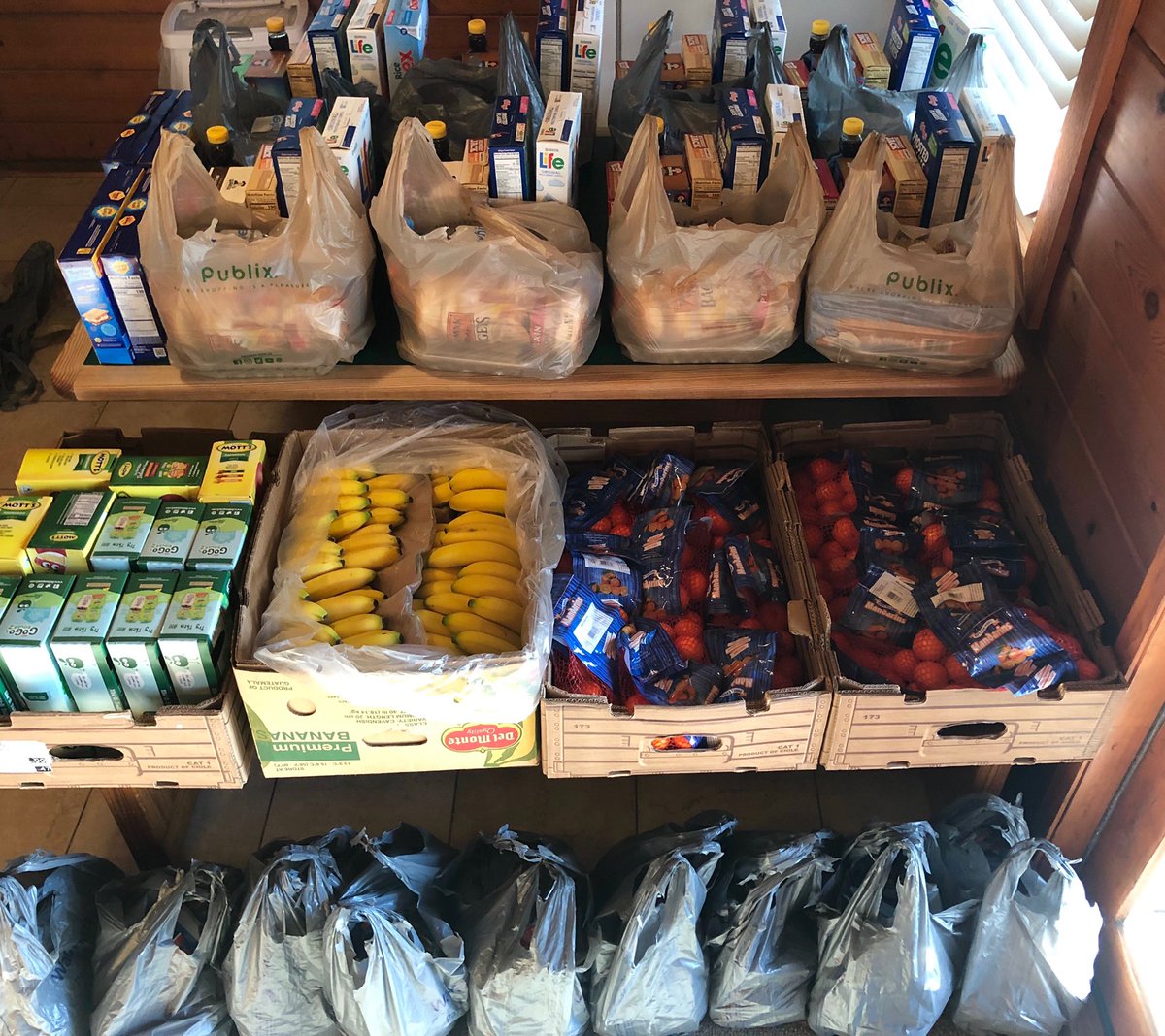 TimAlfordTLS's tweet photo. Grocery run prepping for 7th trip. Thanks to Mr Johnson. Charleston, headed your way bright and early. https://t.co/bRxywfpnQj