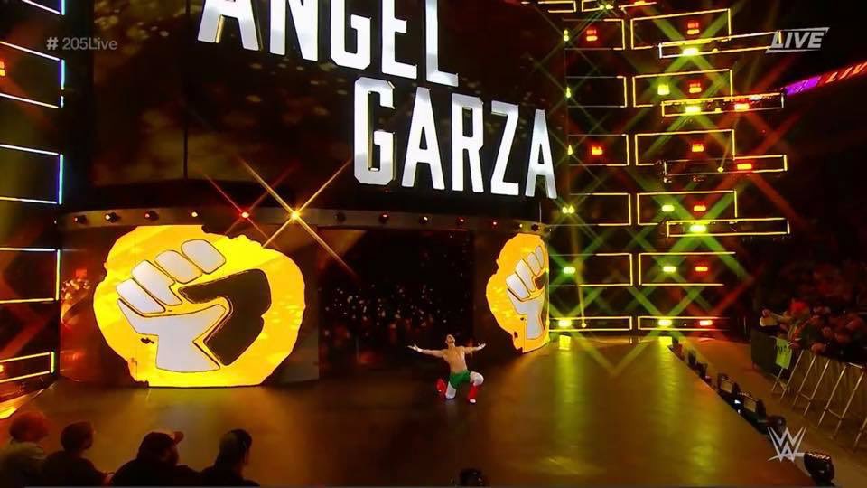 I just need one chance and I’ll show the world who I’m 

Solo necesito una oportunidad y le enseñaré al mundo quien soy 

EL LATINO ESTÁ EN LA CASA BABY 
🇲🇽
 @WWE205Live <a href="/WWENXT/">WWE NXT</a> <a href="/wweespanol/">WWE Español</a> <a href="/wwe/">WWE</a>