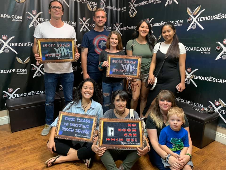 XteriousEscape's tweet photo. This vibrant team was blast! By combining their talents they escaped with plenty of time to spare. https://t.co/yjzSAYRCZj