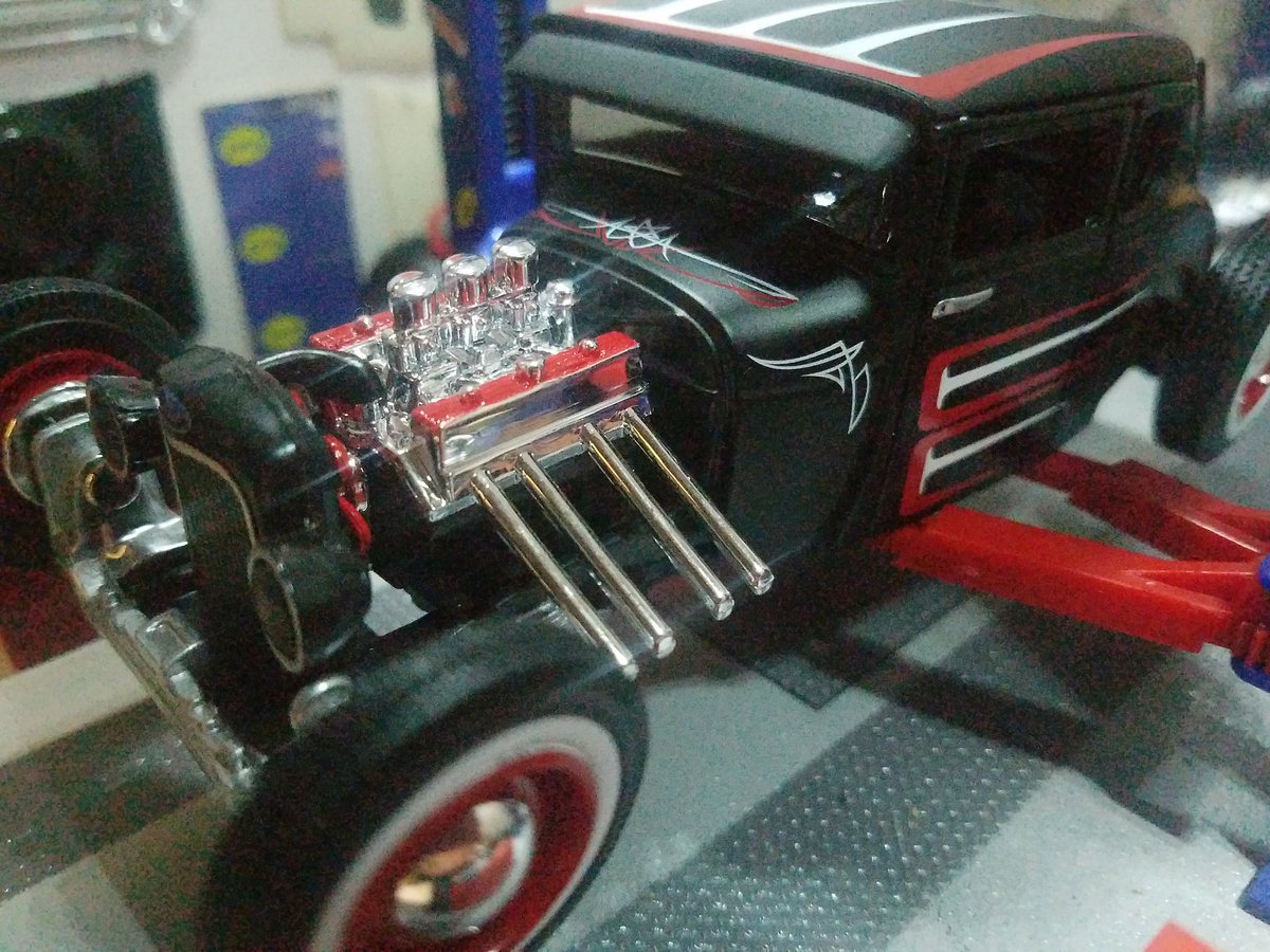 themodelist's tweet photo. #29ford
#customford https://t.co/wWtpGpEtix