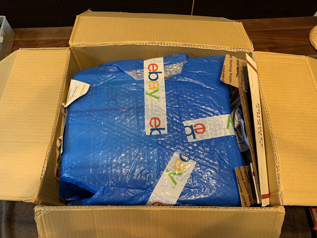 さらに中にも梱包が