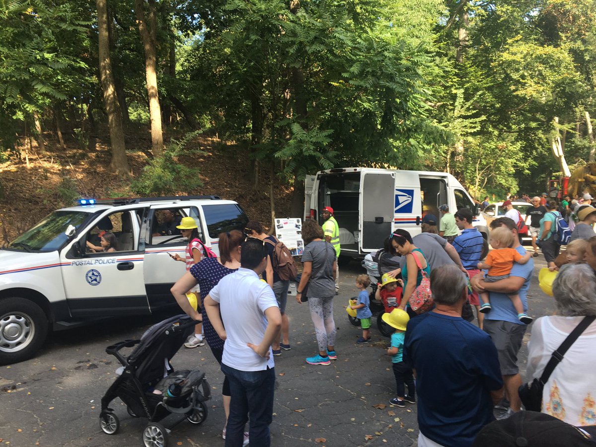 Our Postal Police Officers joined by our USPS counterparts participated in The Maryland Zoo’s Trucks for Tots event today.  Our youngest generation learned about the US Mail and how the Inspection Service protects it. #USPS #USPIS #PostalPolice #TheMarylandZoo #TrucksforTots2019