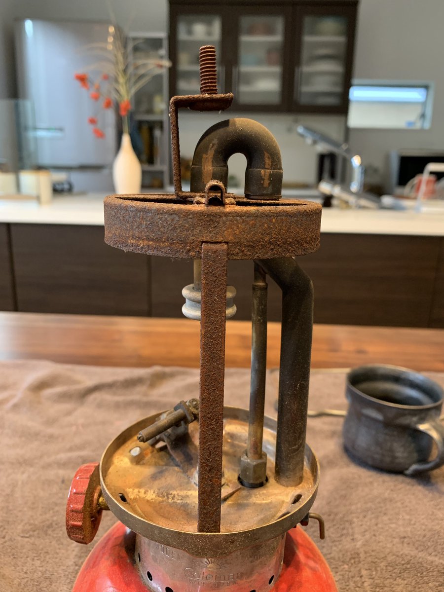 フレームは錆びてボロボロですが使用には問題ないかなと思います