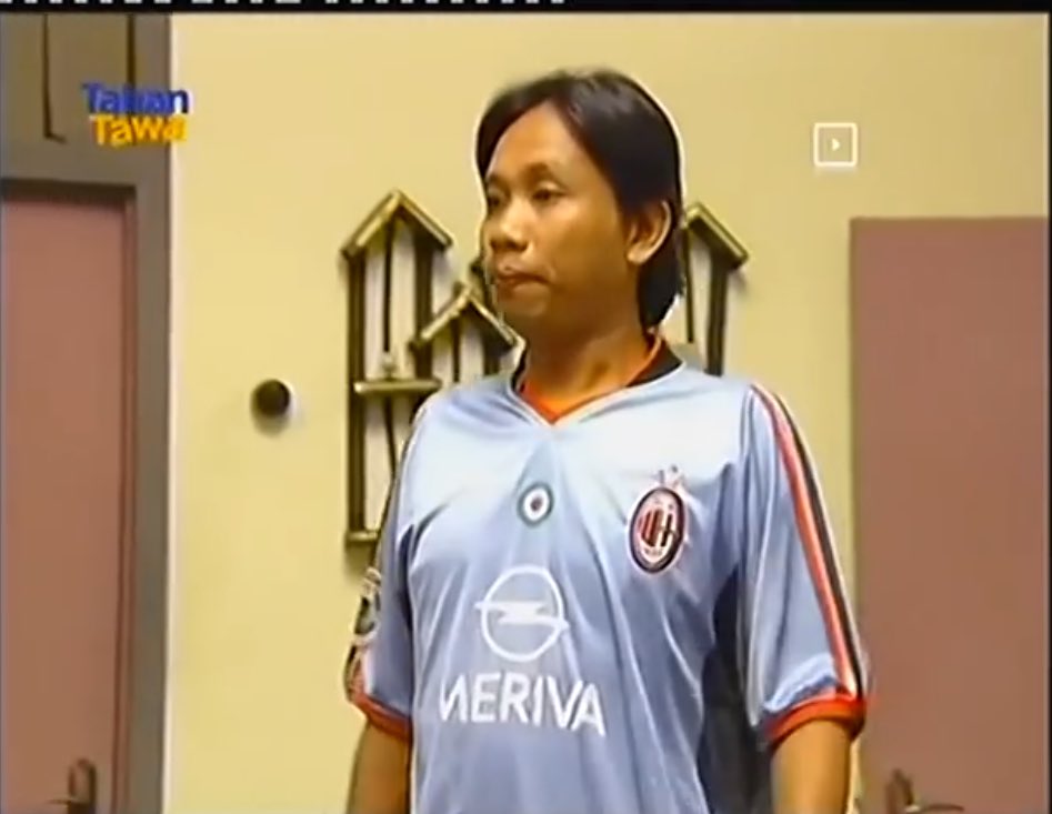 AC Milan 2003/04 3rd Shirt