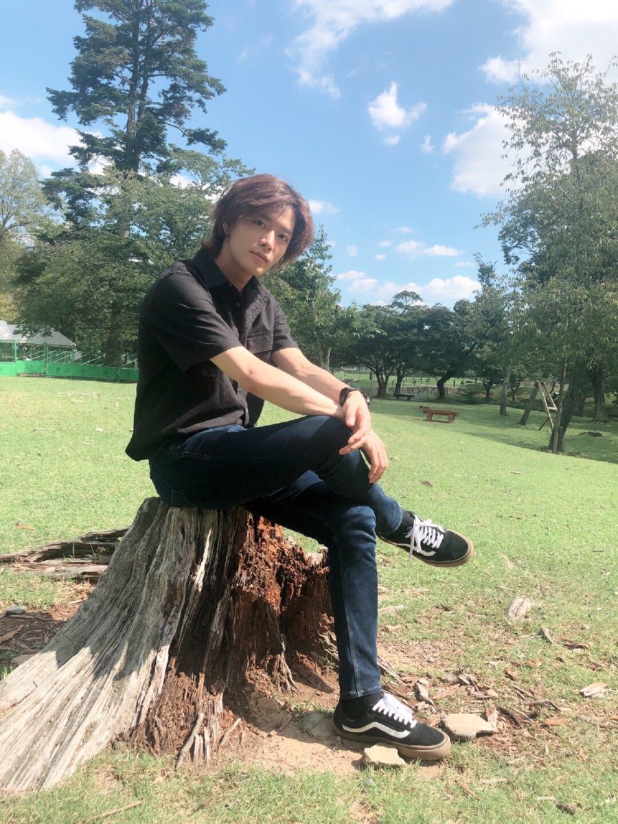 jwooiovebot's tweet photo. #yutapretty https://t.co/LBJ9r6IeJJ