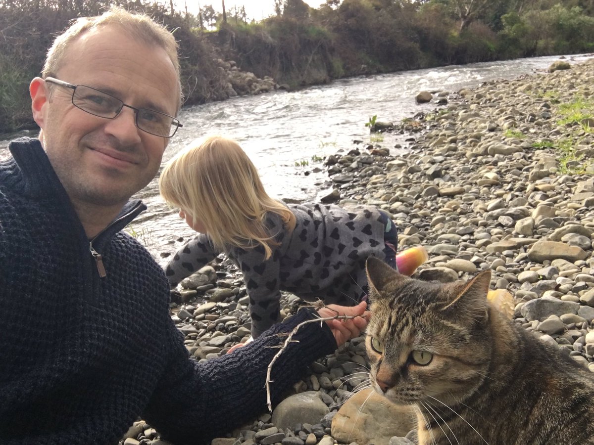TheRealSpoonDog's tweet image. Just chillin’ at the river, with our cat #notgamedev