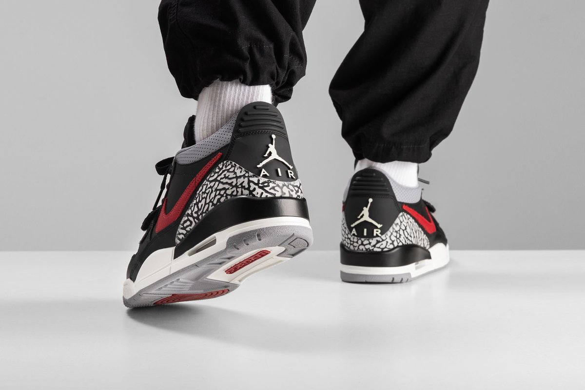 air jordan legacy 312 low black cement