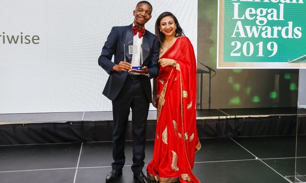 co_station's tweet photo. 🏆A huge congratulation to @Afriwise, resident of @co_station BXL, which received an #Innovation #Award for “genuinely breaking new ground in the delivery of #legal services” at last week’s prestigious African Legal Awards 👉 https://t.co/9DaVTM5ejy https://t.co/L7vJ7Y6biz