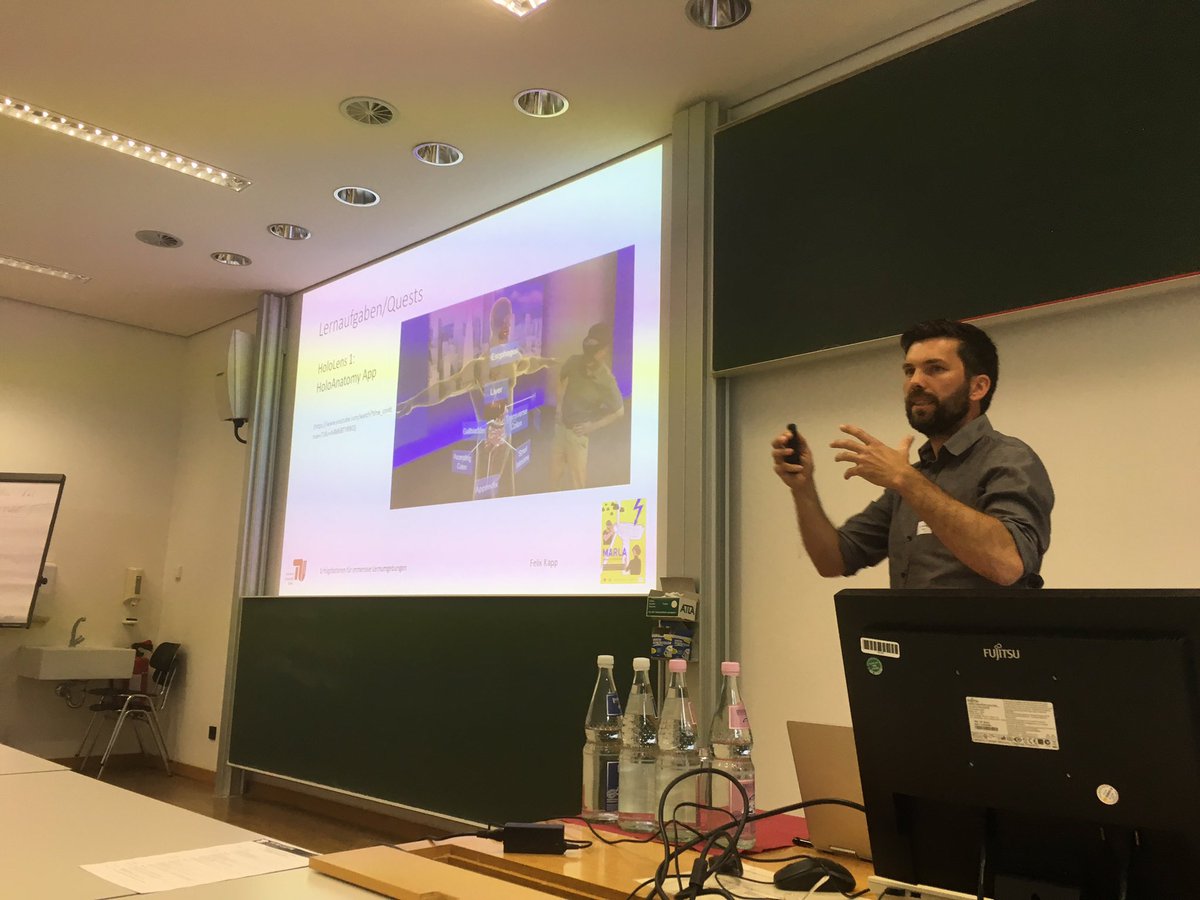 heisob's tweet photo. #delfigmw2019 #vrarlearning #FelixKapp zu #MixedReality in der Ausbildung in der #Windenergie Branche https://t.co/AMkIvQEoeu
