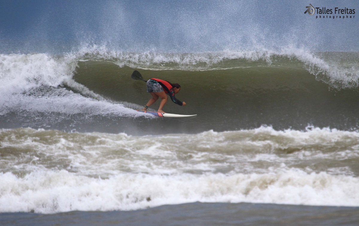carolgeol's tweet photo. A gente tenta né #supwave #surf #Bomdia #surffeminino https://t.co/bmUXxJz6Wi