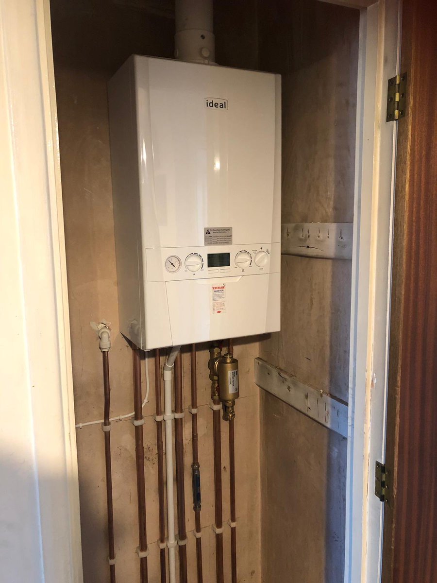 heating_tri's tweet photo. Another happy customer #winterready #boiler #idealboilers  @IdealBoilers #boilers #gassafe https://t.co/pUyIIcZI3B