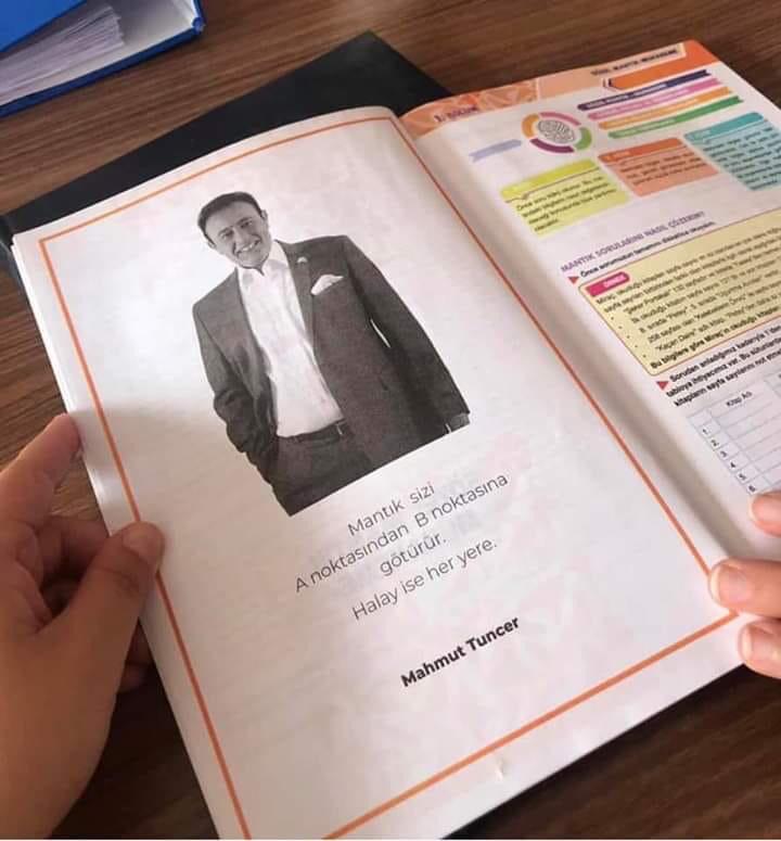 Çocukların eğitim kitabında boyle saçma sapan şey olmaz  gerçek değildir zaytungtur dedim ama maalesef gercekmiş