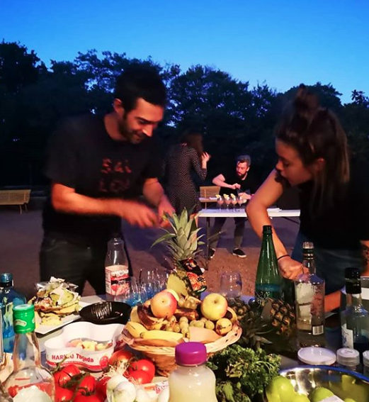 bakasable's tweet photo. La semaine derniรจre c'รฉtait notre #teambuilding !
> On a testรฉ la mรฉthode #legoseriousplay en รฉquipe, et on valide ! ๐
Maintenant ร vous d'essayer chez Bakasable, avec notre facilitateur certifiรฉ >> https://t.co/4lojo7szIT
#lsp #team #castle #lego #build #commonidentity https://t.co/Br4iAOtA8d