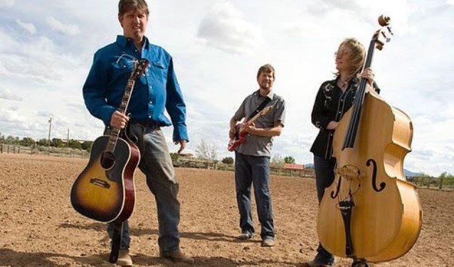 Boris toch naar De Schalm WESTWOUD "Een absolute aanrader." Aldus de programmeurs van het Americana programma van De Schalm bij de aankondiging van Boris McCutcheon die dinsdag 17 september met zijn... twib.in/l/GBeABL4geMyE via <a href="/WestfriesWB/">WestfriesWeekblad.nl</a>