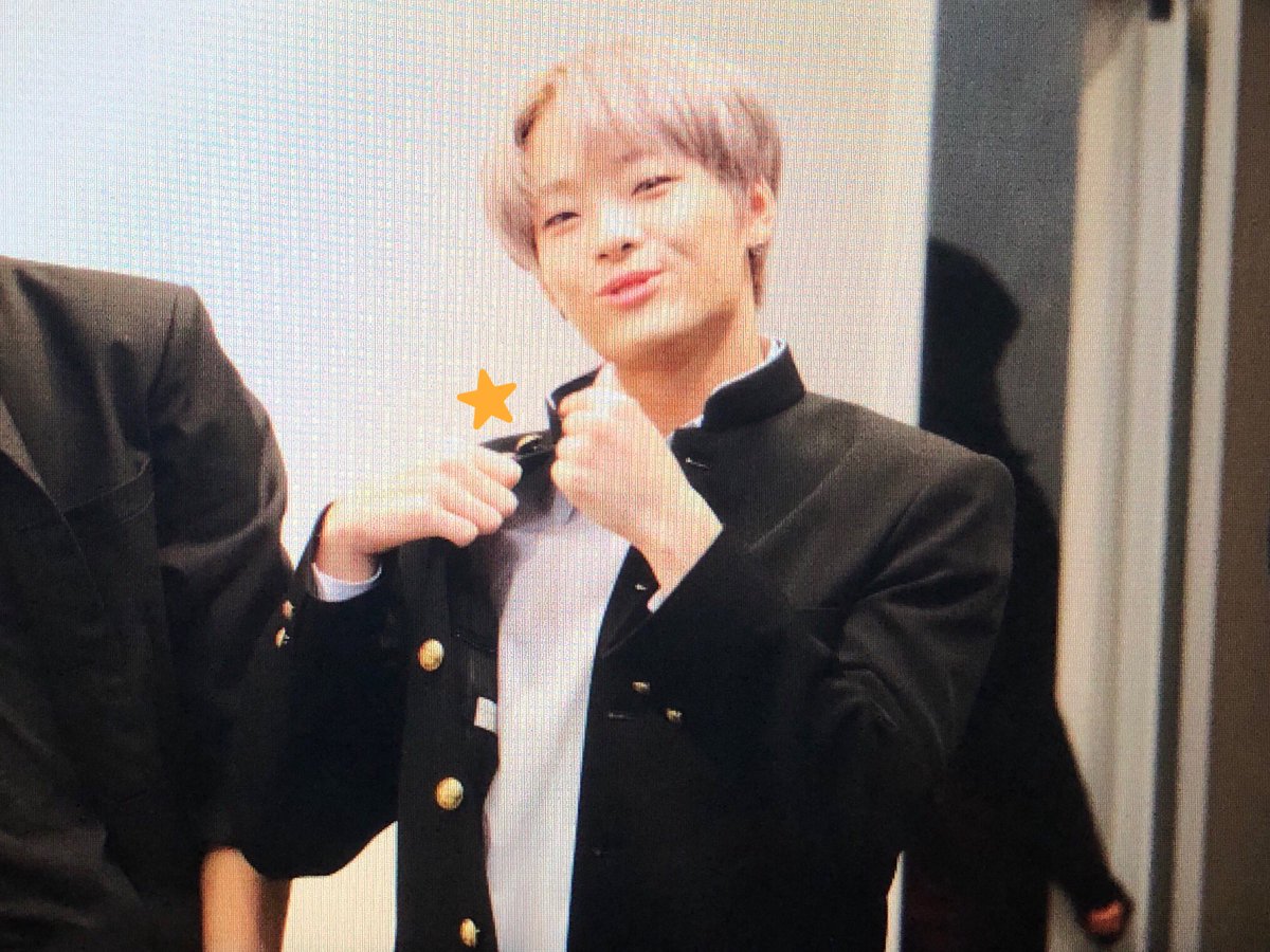 20000312_com's tweet photo. 190915 교복데이 2부 포토타임 프리뷰 

심장이 쿵 💓💗💘💞

#BIT #비아이티 #JUN #준 #김형준 
@BIT5_official https://t.co/3uIuqV8UsV