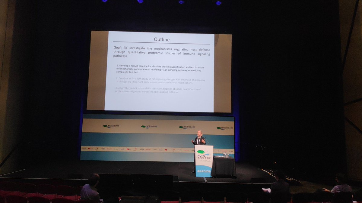 Purcell Lab (@purcelllab) on Twitter photo Our post-doc Patricia Illing chairs the next session titled Immunology and Inflammation. The first talk in this session is from Aleksandra Nita-Lazar of <a href="/UniBasel_en/">University of Basel</a>.
#HUPO2019
#InnateImmunity Our post-doc Patricia Illing chairs the next session titled Immunology and Inflammation. The first talk in this session is from Aleksandra Nita-Lazar of <a href="/UniBasel_en/">University of Basel</a>.
#HUPO2019
#InnateImmunity