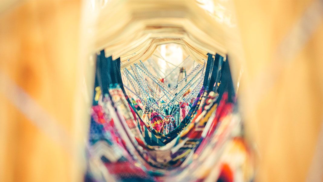 FlashTweet's tweet photo. 8️⃣🚀[#Futurs] L'#IA va-t-elle finir par transformer le secteur de la #mode, et pourquoi est-ce si compliqué ? https://t.co/yS5Ge6wSJU v/ @singularityhub 

💬Même #Amazon et son assistant intelligent de style #EchoLook rencontre un succès mitigé 

#Tech

#FlashTweet ⚡️ https://t.co/Q41SYFFX1V