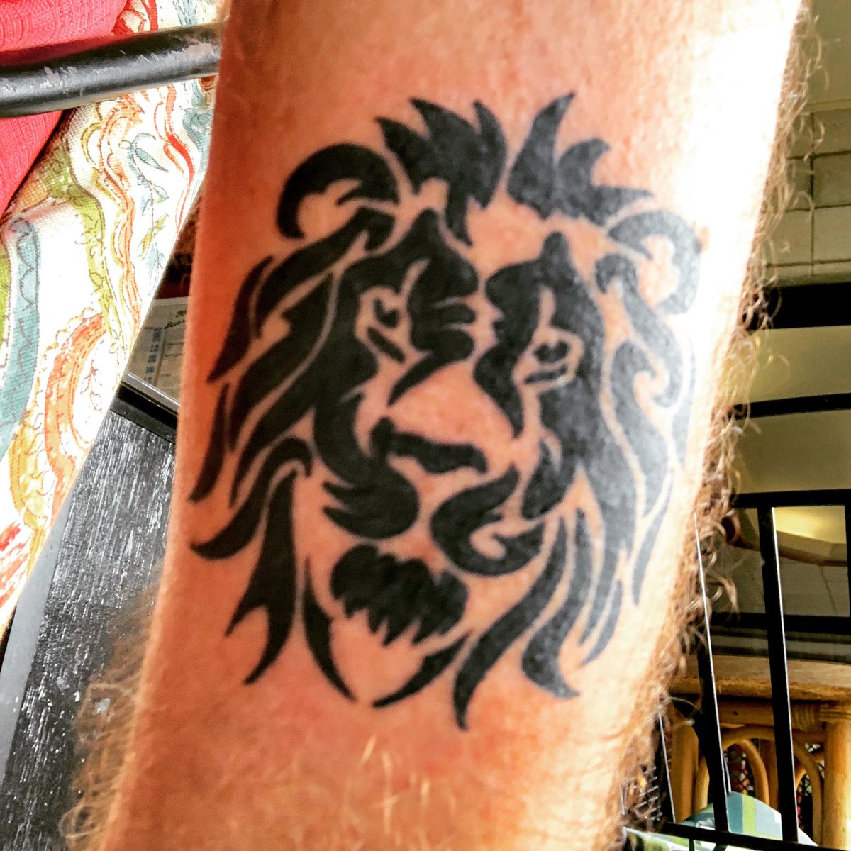 RobDuBois's tweet photo. For those who were wondering, here is the next piece of the puzzle. Our @ImpactActual #Lion, now on my forearm, and soon to be masterfully framed in the Polynesian style by my artist lady Megan Jones.
#HighImpactMindset #HighImpactSystem
#Tattoo #Tattooing #Polynesia #Hawaii #Ink https://t.co/HlBOlUGDjc