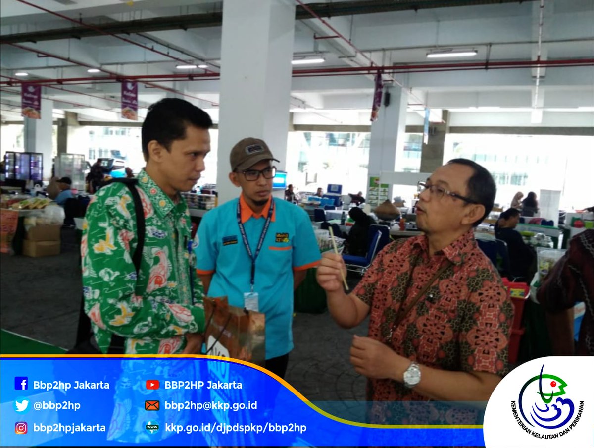 bbp3kp's tweet photo. Dlm rangka mengenalkan produk inovasi terbaru, @bbp2hp hadir pd Bazar Produk KP di KKP Jakarta (13/9). Produk tersebut yaitu sedotan rumput laut &amp; kemasan biodegradable yg ramah lingkungan dan diharapkan mampu mengurangi sampah plastik. Hayoo #sobatbalbes ada yg mau menerapkan? https://t.co/HHQyjK0Jwi