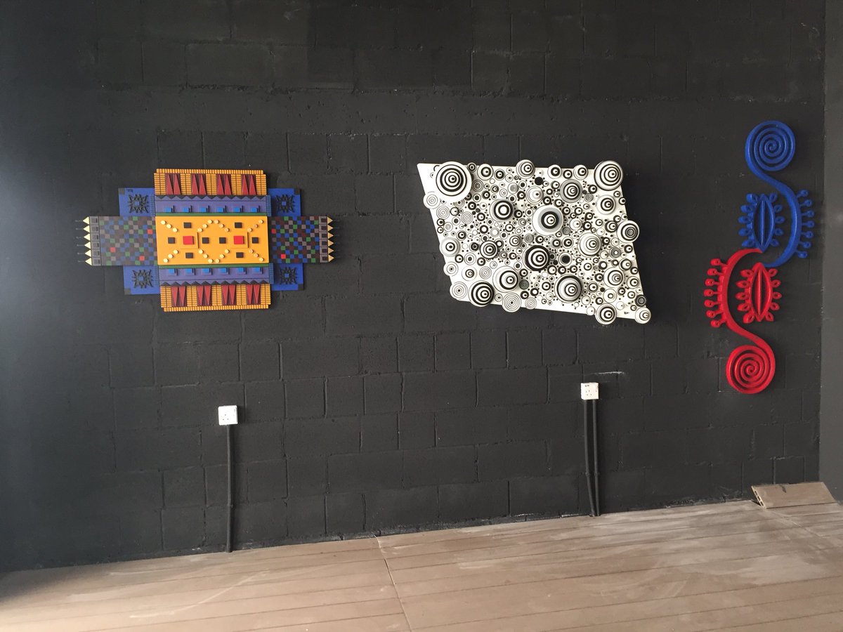 dana1311's tweet photo. Pass by my exhibition space @TheBoulevardJo during #frenchweekjo every day until 21, September,2019. From 4-10pm.
Checkout Dana Rousan art and jewellery at gate no.5 upstairs. https://t.co/mrazOS2JlH