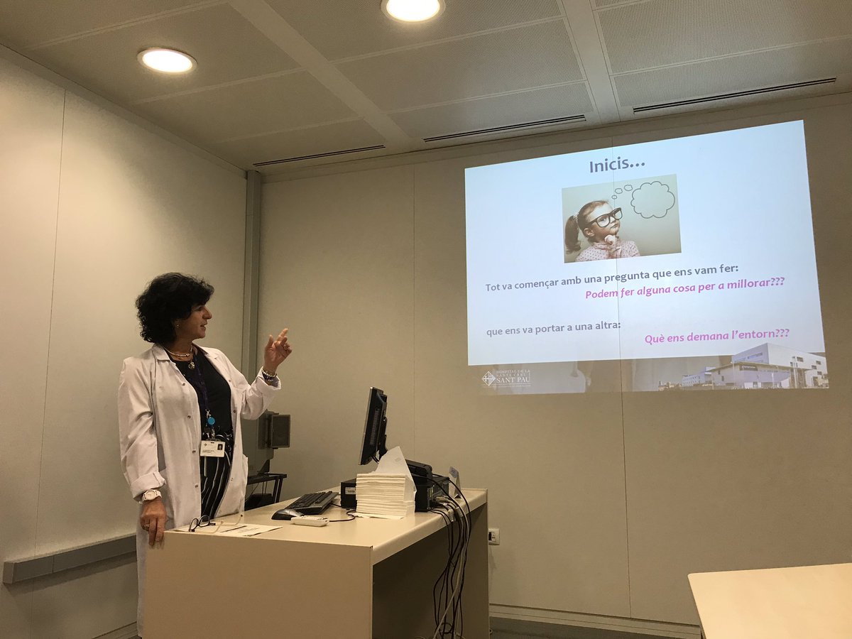 RRHHSantPau's tweet photo. Avui aprenem d’altres serveis de l’hospital: la ISO als laboratoris!!! Gràcies Esther Liras i Mercè Gari #rrhhsantpau https://t.co/1DKabmErRd