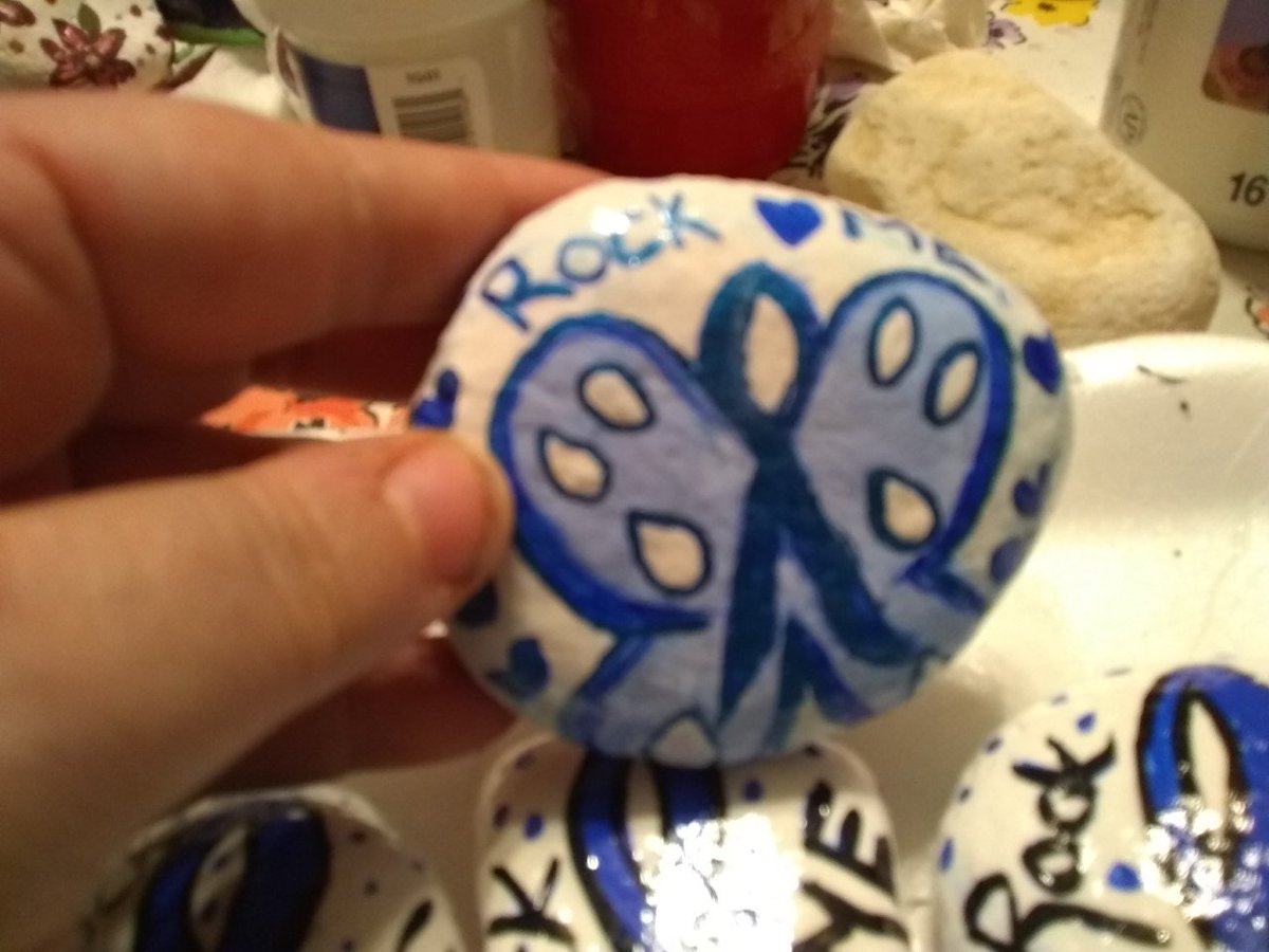 ChronicallyTina's tweet photo. Join the Rock ME Project.... 
It's an easy, low impact way to build awareness for #MyalgicEncephalomyelitis. This weekend volunteers hid dozens of hand painted rocks all over the Detroit area to build awareness of a devastating disease. #pwme #ROCKME 
https://t.co/mAnOfIX9bJ https://t.co/eQ7ZjLgAAa