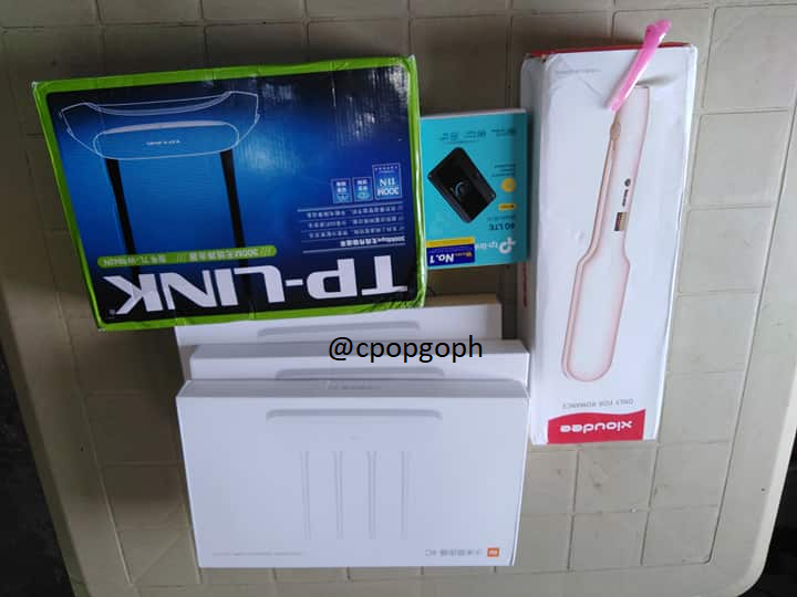 CPOPgoPH's tweet photo. 6th go arrived last week

fansite - 4erica ztao merch
fan doll - clothes, headbands, shoes accessories
qcyn merch - douzai doll big &amp; small, id lace, travel organizer pouch
electronic - curler, 4wifi routers, pocket wifi

#cpopgo #cpopgoph #phgo https://t.co/YK4cMKG0al