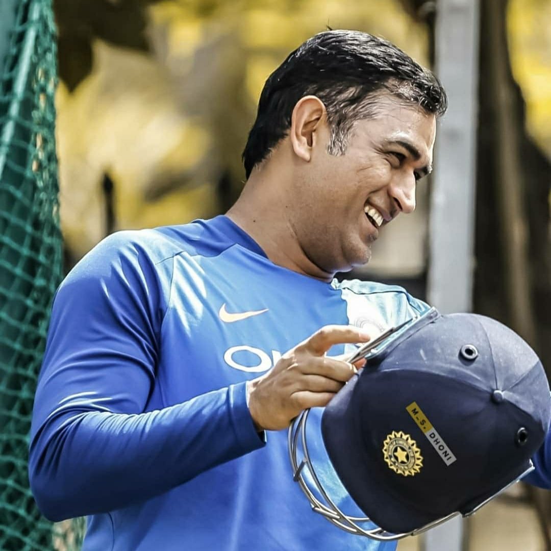 mahishiwankar07's tweet photo. This Smile... 😍 Miss You Jersey No. 7 ! 😔
#WeMissUMahi @msdhoni
#COMEBACKMSD https://t.co/kcd5sLFwAU
