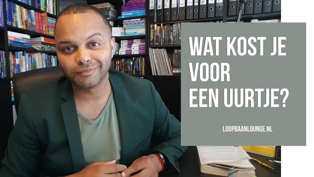 LoopbaanLounge's tweet image. "Wat kost je voor een uurtje?"

Tips voor een betere onderhandeling.

🎥 Op Li:  linkedin.com/posts/loopbaan…

of op IG:
📱: instagram.com/p/B2cNxjII2S-/…