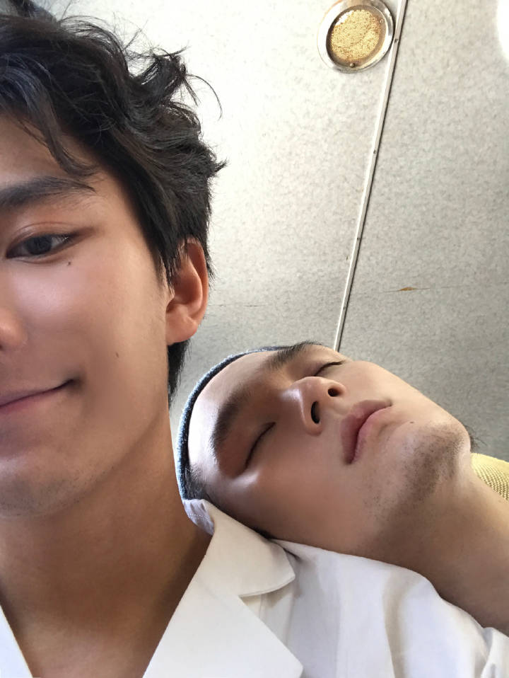 kageyamaonly_07's tweet photo. 啊啊 😭😭
#herzhan #wanyihua #xiaohan #laowan #小韩 #星野 https://t.co/b6hTGLq8L6