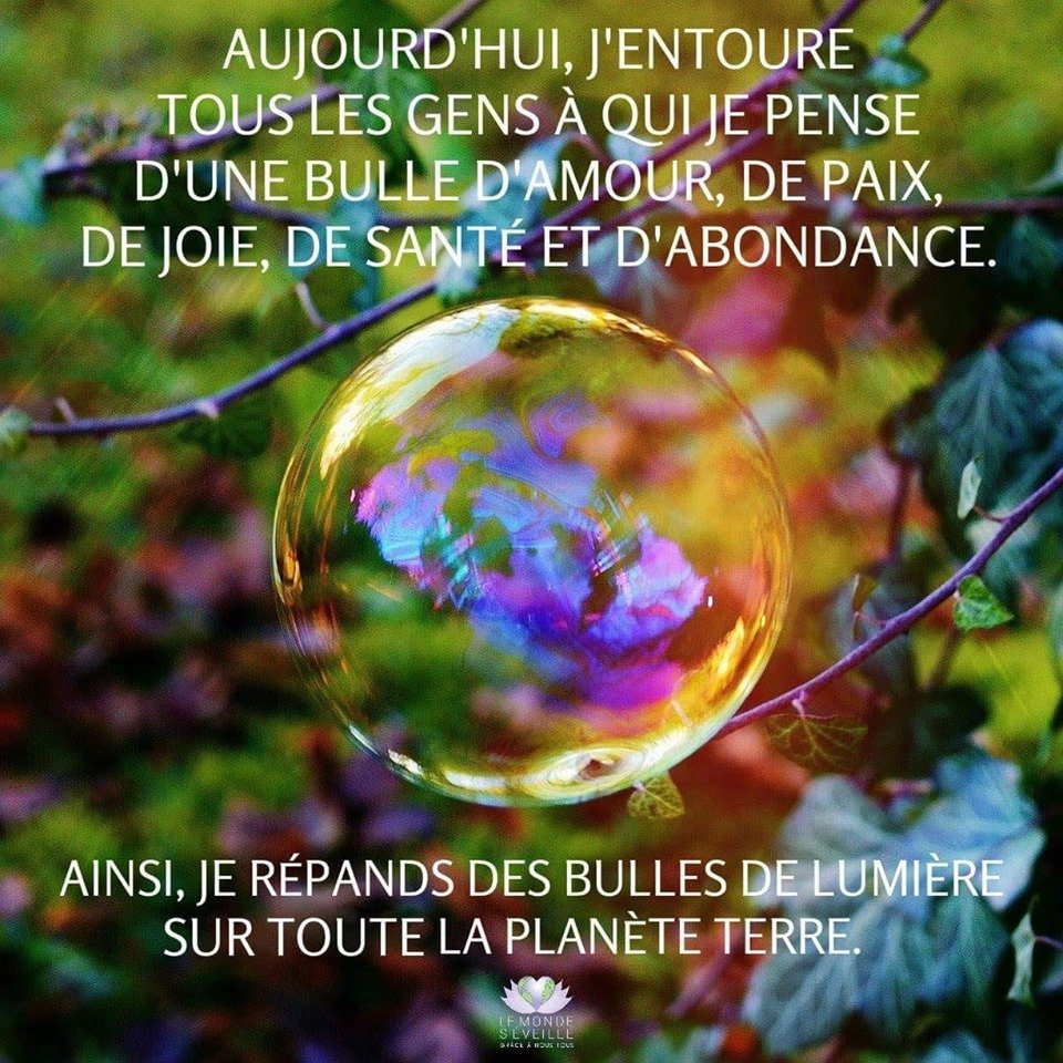 Raelfrance Aujourd Hui J Entoure Tous Les Gens A Qui Je Pense D Une Bulle D Amour De Paix De Joie De Sante Et D Abondance Ainsi Je Repands Des Bulles De Lumiere Sur Toute La