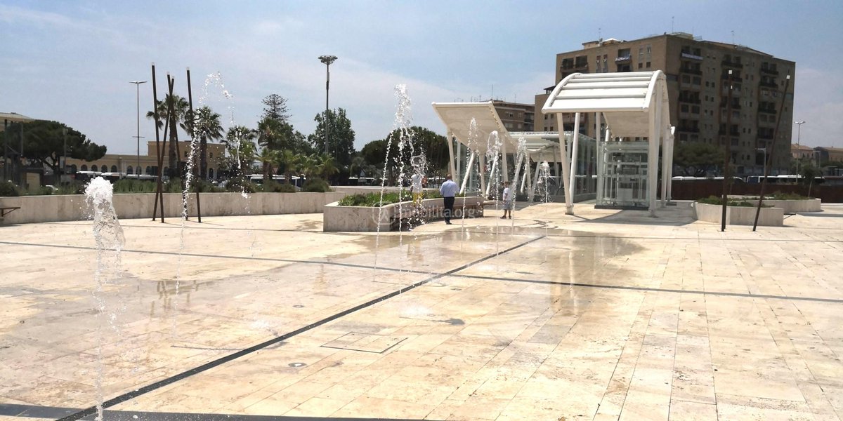MobilitaCT's tweet photo. Metropolitana di Catania aperta tutti i giorni della settimana. Domenica 22 il servizio sarà gratuito: https://t.co/gQeSrSkRvr https://t.co/ypgLN2uSfr