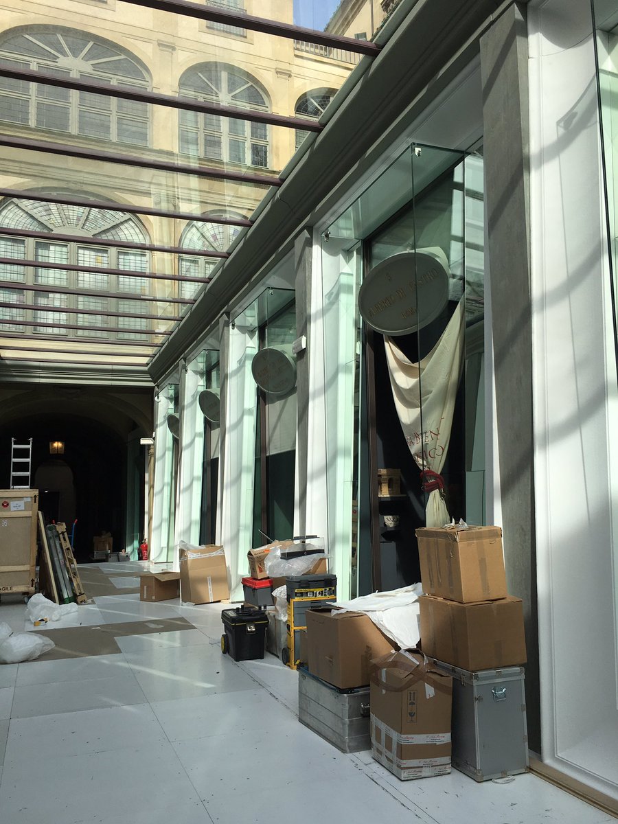 GalleriaRusso's tweet photo. A trip into Palazzo Corsini Biennale Internazionale di Antiquariato #florence #gettingready for the #biennale #galleriarusso Stand 57 https://t.co/kxyzs5apPy