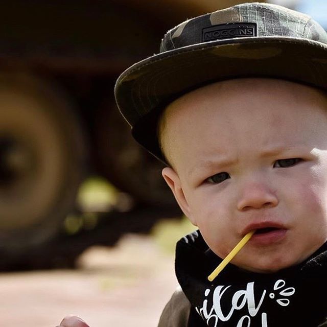 pop_noggins's tweet image. Zygy Zygy Zygy can’t you see, sometimes your eyes just hypnotise me 😍
.
📸 @zygifox in our Alpha camper 👊🏼
.
.
.
.
.
#knogins #kidsfashion #coolkidsstyle #armycamperhat #babyblueeyes #handsomeboy ift.tt/34MCCNe