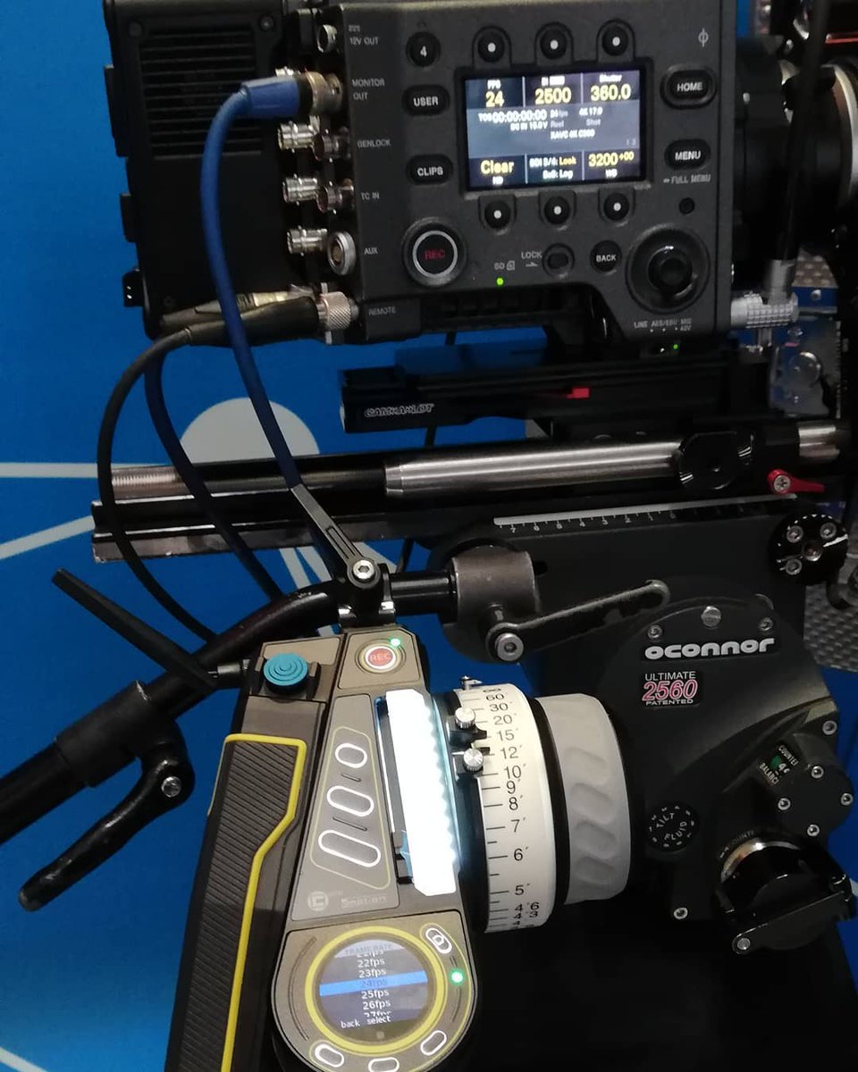 Ceproma's tweet image. Probando el tan esperado camera control de @cmotionLCS con SONY VENICE, va a dar mucho que hablar......
#focuspullercommunity #focuspuller #sony #materialdecine