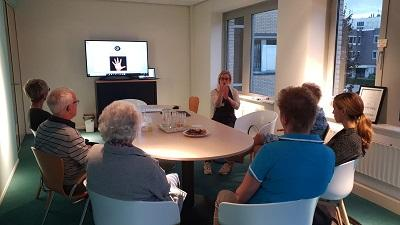 CIR_Revalidatie's tweet photo. Een presentatie door de revalidatie arts over #chronischepijn Een workshop: fysieke en/of mentale belastbaarheid.  
Het was een geslaagde informatie avond bij CIR #revalidatie in #Zwolle afgelopen donderdag. https://t.co/vZrLWO75Sh