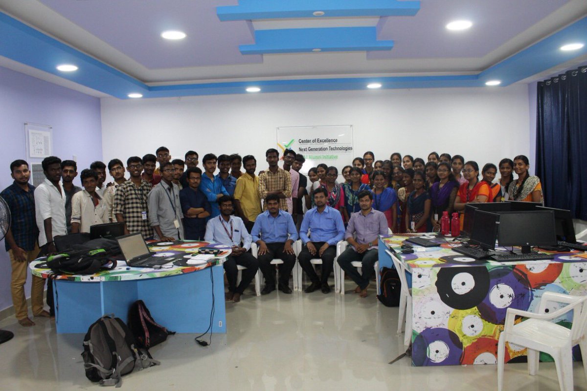 thesmartbridge's tweet photo. Another successful event added to the stack, a wrap to the 1-week #iot workshop at Alagappa University which was a level 1 training program for the students of next gen lab. #IoT #internetofthings  #Datascience #IBM #IBMWatson #SmartBridge https://t.co/oIJUfX2MJk
