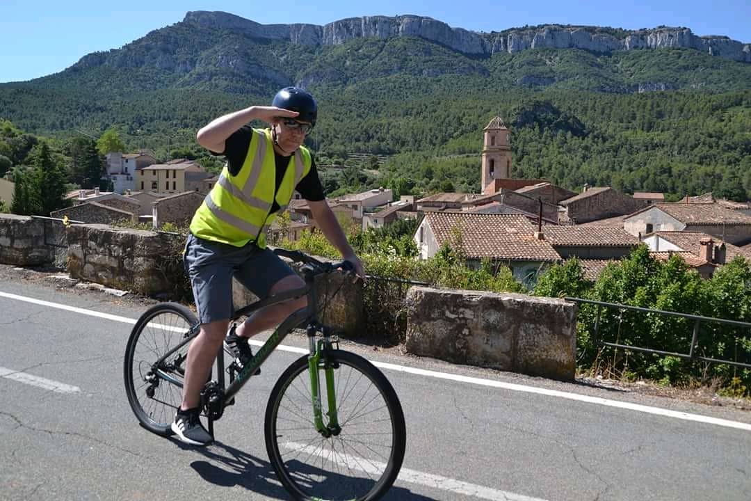 Are you ready for the most adventurous activities in Costa Daurada to add in your trip? Book your ride now with Downhill Bike Salou and enjoy the thrilling adventure with us! Know more at bit.ly/2kodnhS
#CostaDaurada #DownhillBike #Cycling