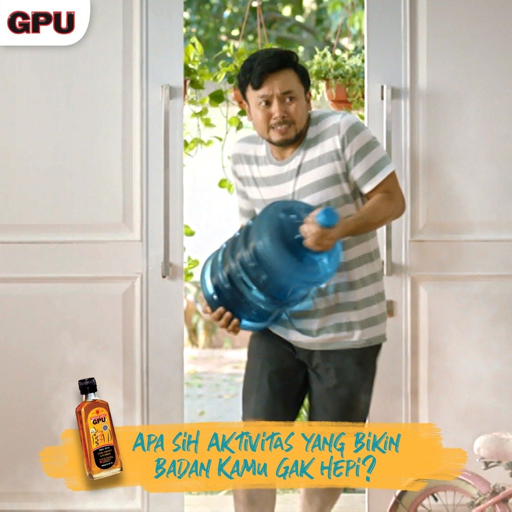 sobatgpu's tweet photo. Mana aktivitas yang bikin badan kamu jadi enggak hepi,  sobat? 

Naik motor kena hujan dan  panas
Dorong beban
Angkat beban

Kasih tahu di kolom comment ya. Alasan kenapa aktivitas tadi bikin badan kamu enggak hepi.
.
#GPUYahuuud #TipsPijatAlaGPU #JagoGosokPijatUrut #MinyakGPU https://t.co/CwL525JjyI