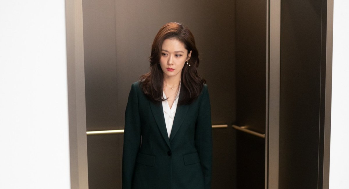 오랜만에^^ 드라마vip. 나정선 차장입니다. #sbs#드라마#vip#브이아이피#장나라ترجمة المنشور