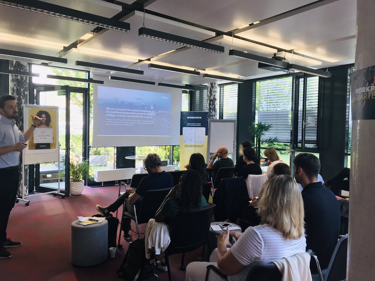 WorkpathHQ's tweet image. CEO @johmmueller introducing the Workpath Analytics Suite at Workpath Quarterly #quarterly #thewaywework #workpath #goaldigger #okr